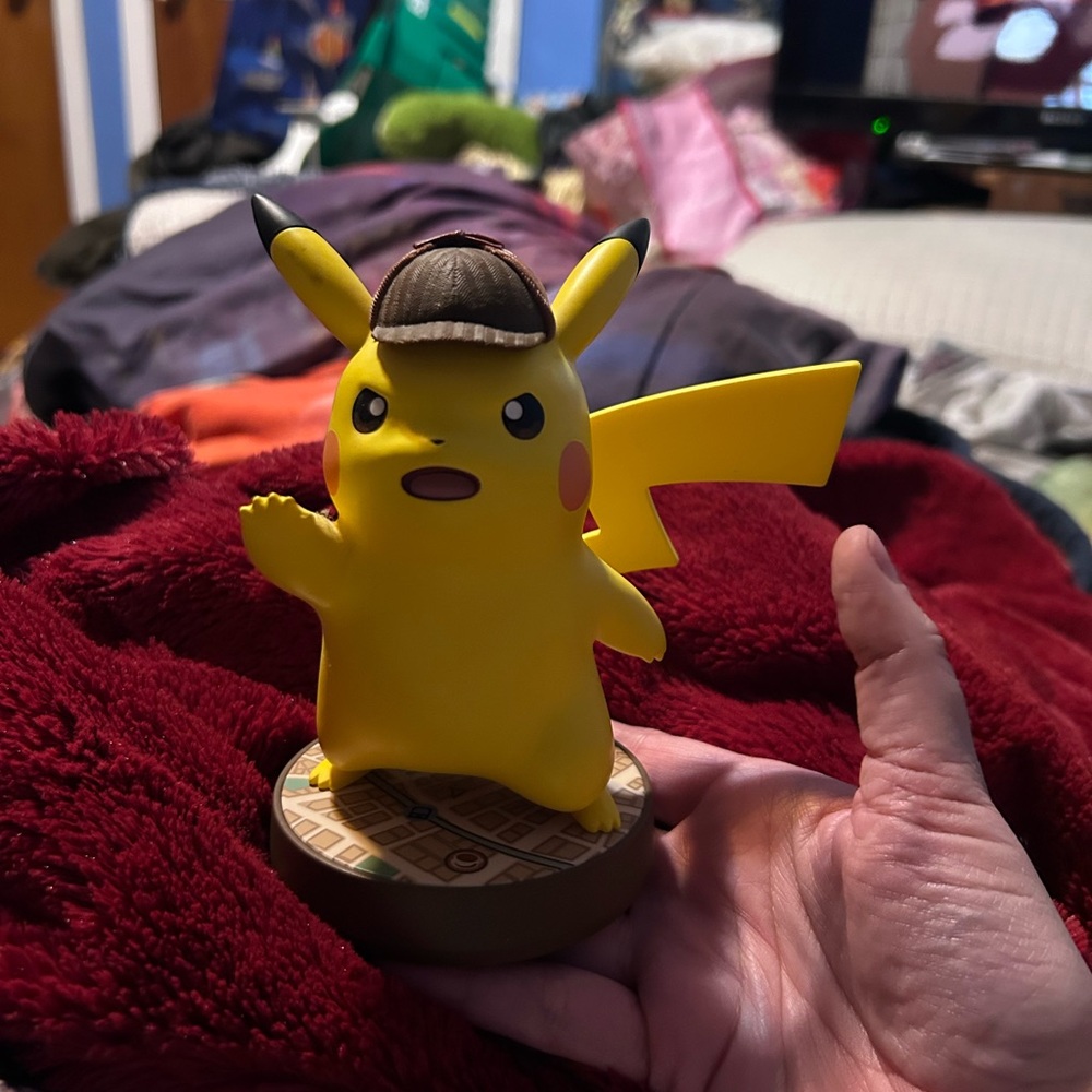 Detective Pikachu amiibo